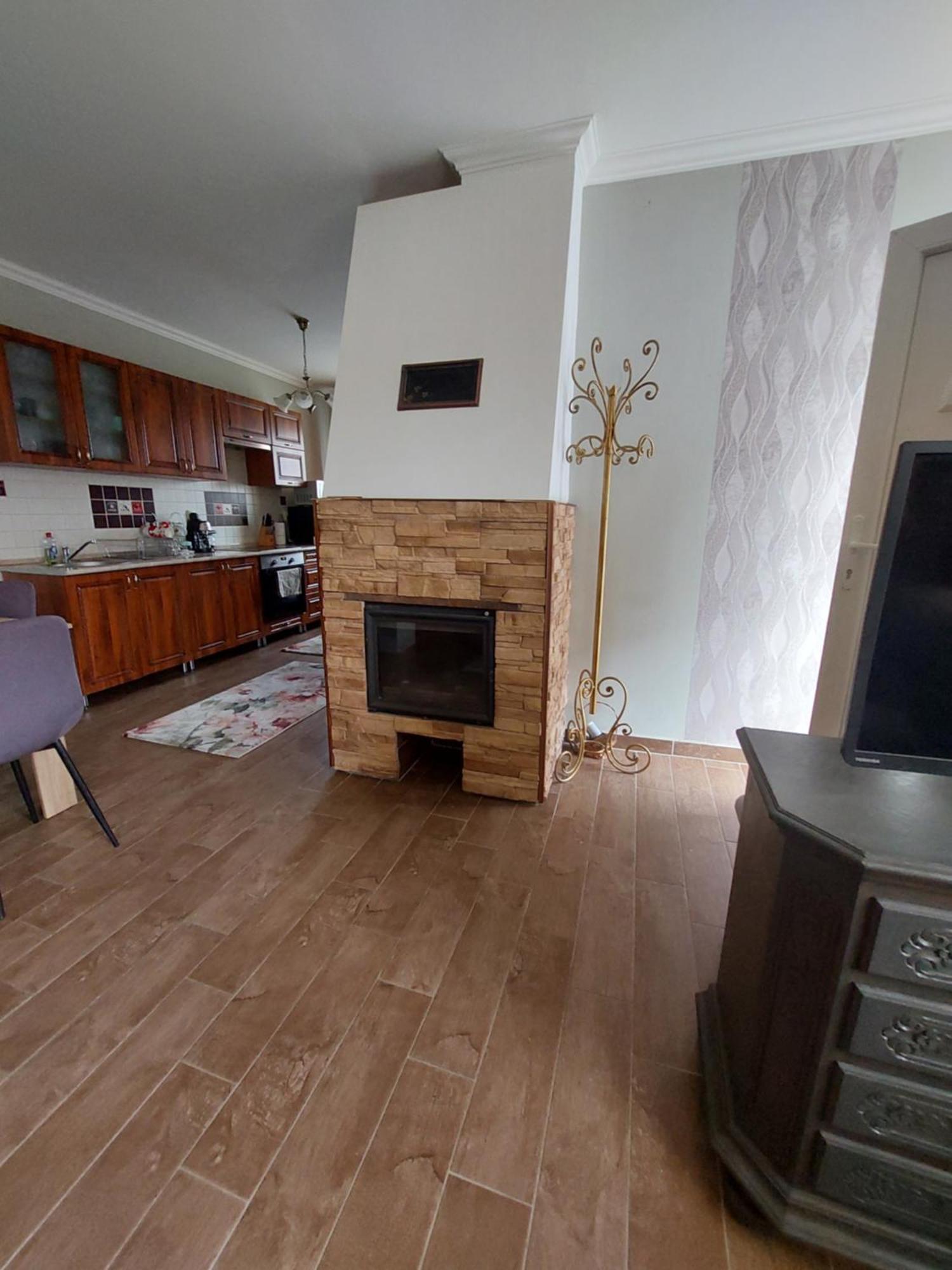 Akacvirag Airport Vendeghaz Apartment Debreţin Exterior foto