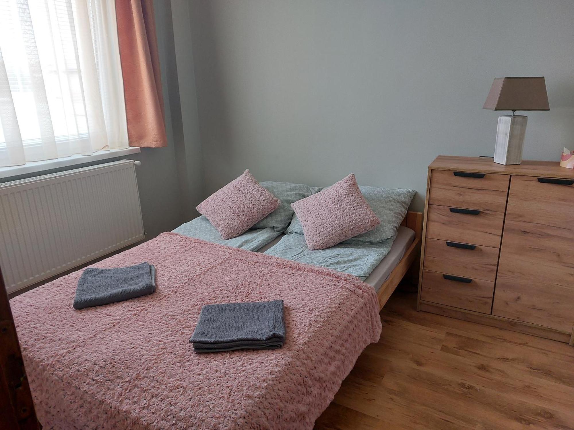 Akacvirag Airport Vendeghaz Apartment Debreţin Exterior foto