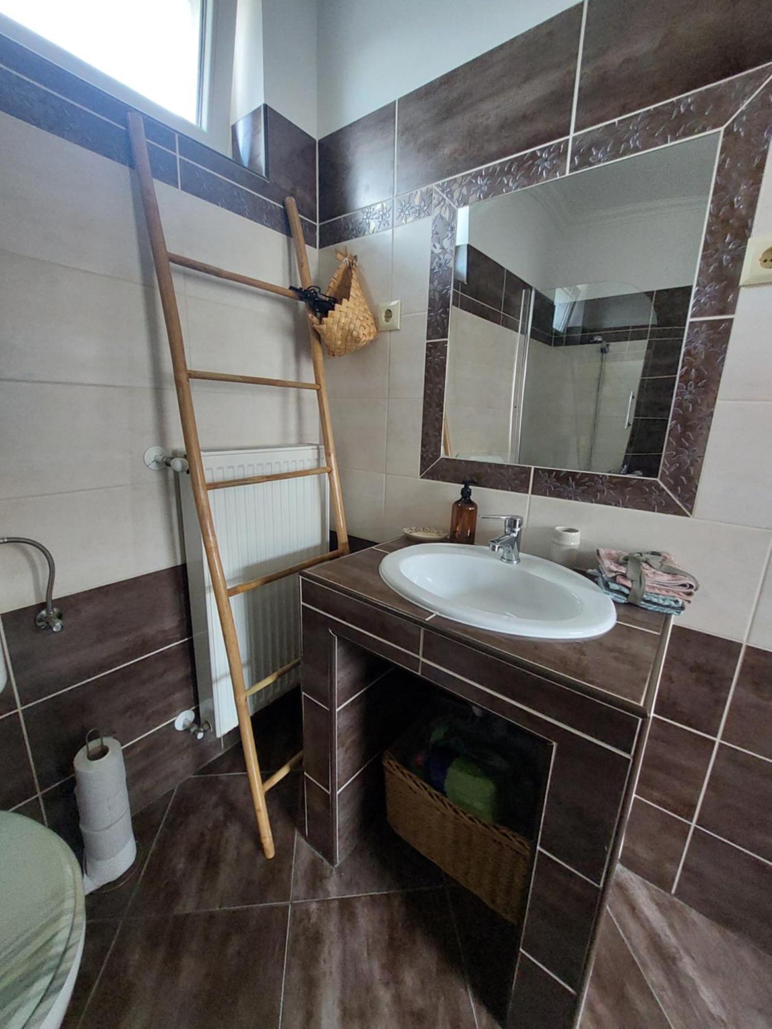 Akacvirag Airport Vendeghaz Apartment Debreţin Exterior foto